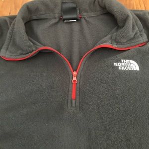 Men’s Large North Face Pullover